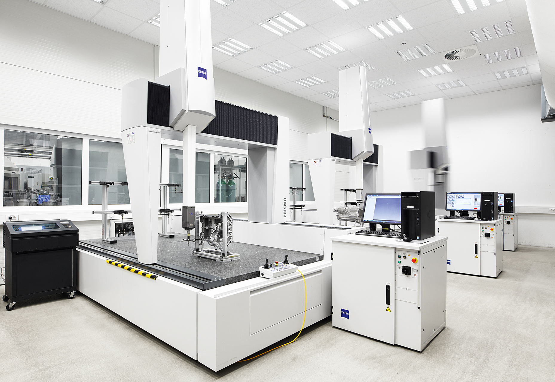 zeiss-bridge-coordinate-measuring-machines.jpg